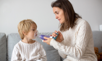 Astma-Allergi Danmark til for hjælpe de omkring 1,5 mio. danskere der er berørt af astma, allergi eller en anden overfølsomhedssygdom. - Astma- Allergi Danmark